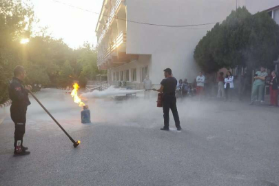 Manisa'da huzurevi personeline temel yangın eğitimi