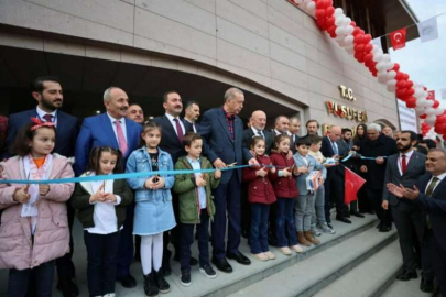 Cumhurbaşkanı Erdoğan, Artvin Yusufeli Belediye Binası'nı açtı