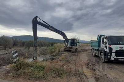 Manisa'da dere ıslah ve temizlik çalışmalarına tam not