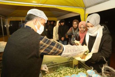 Gaziantep'in yemek ikramından 20 bin üniversiteli yararlandı