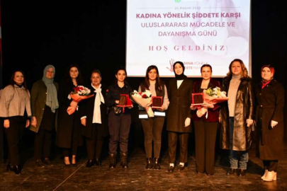 İstanbul Silivri'de 'Şiddete Hayır' paneli